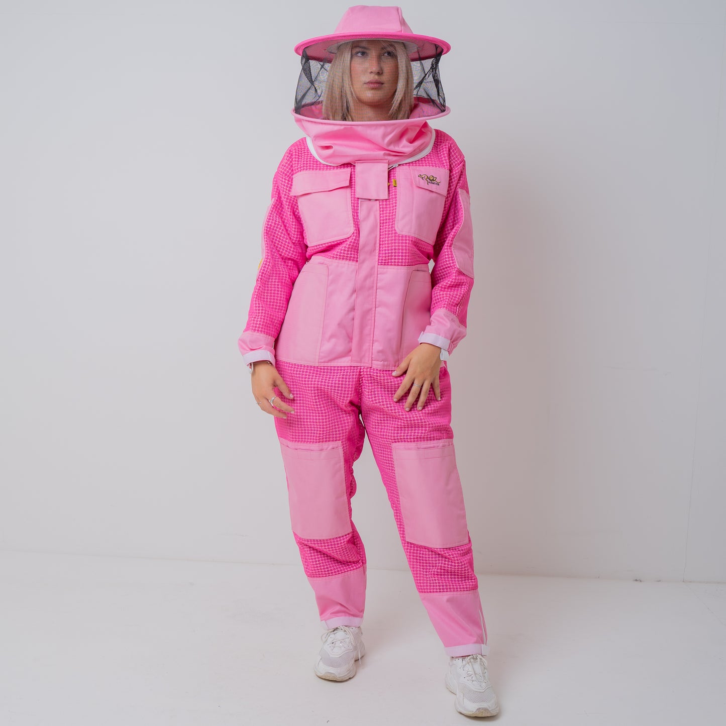 PINK OZ ARMOUR 3 Layer Mesh Ventilated Beekeeping Suit With Round Hat Veil